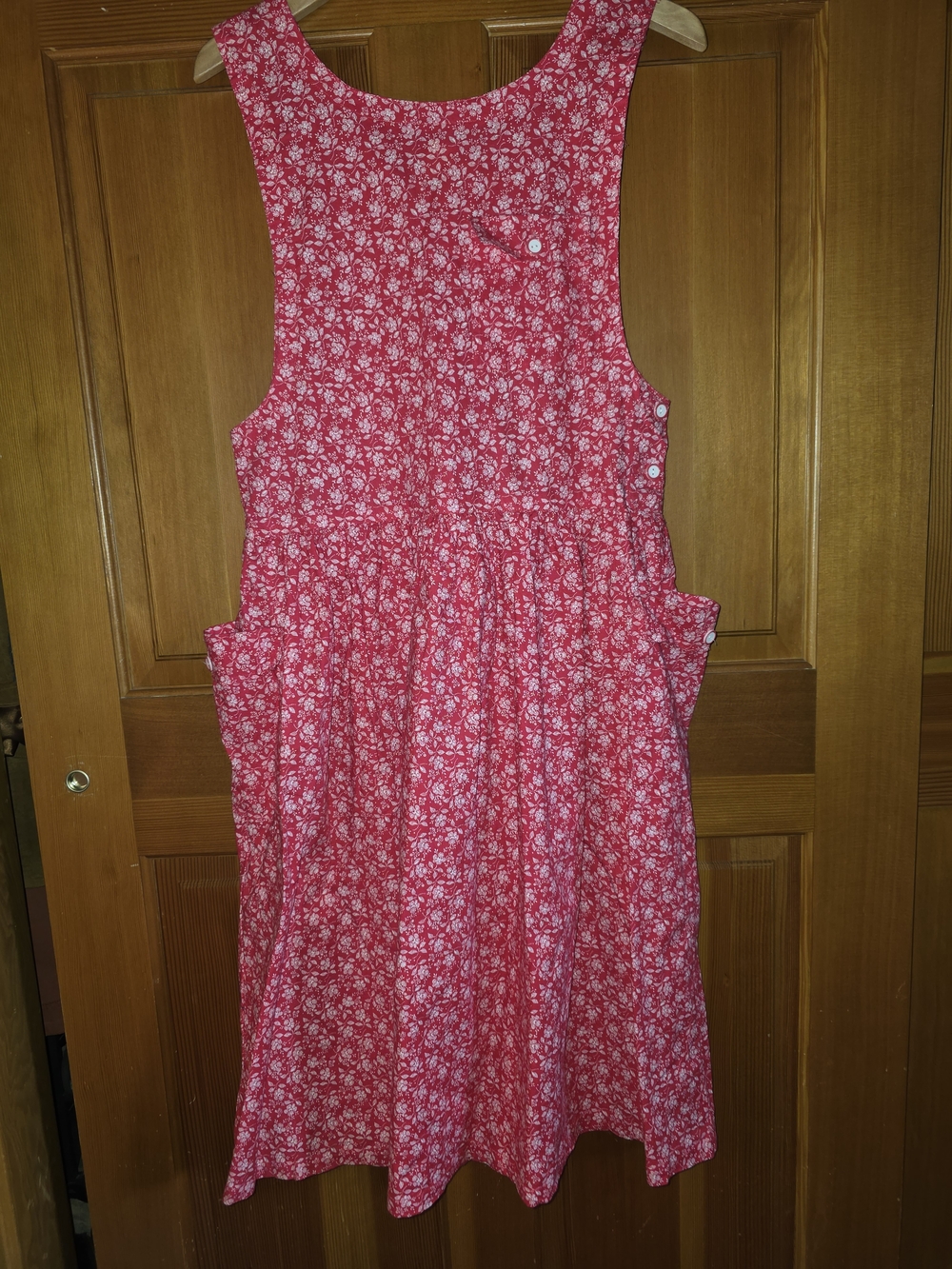 Erika Vintage Pinafore Smock Midi Dress Size Medium Red And White Floral Print